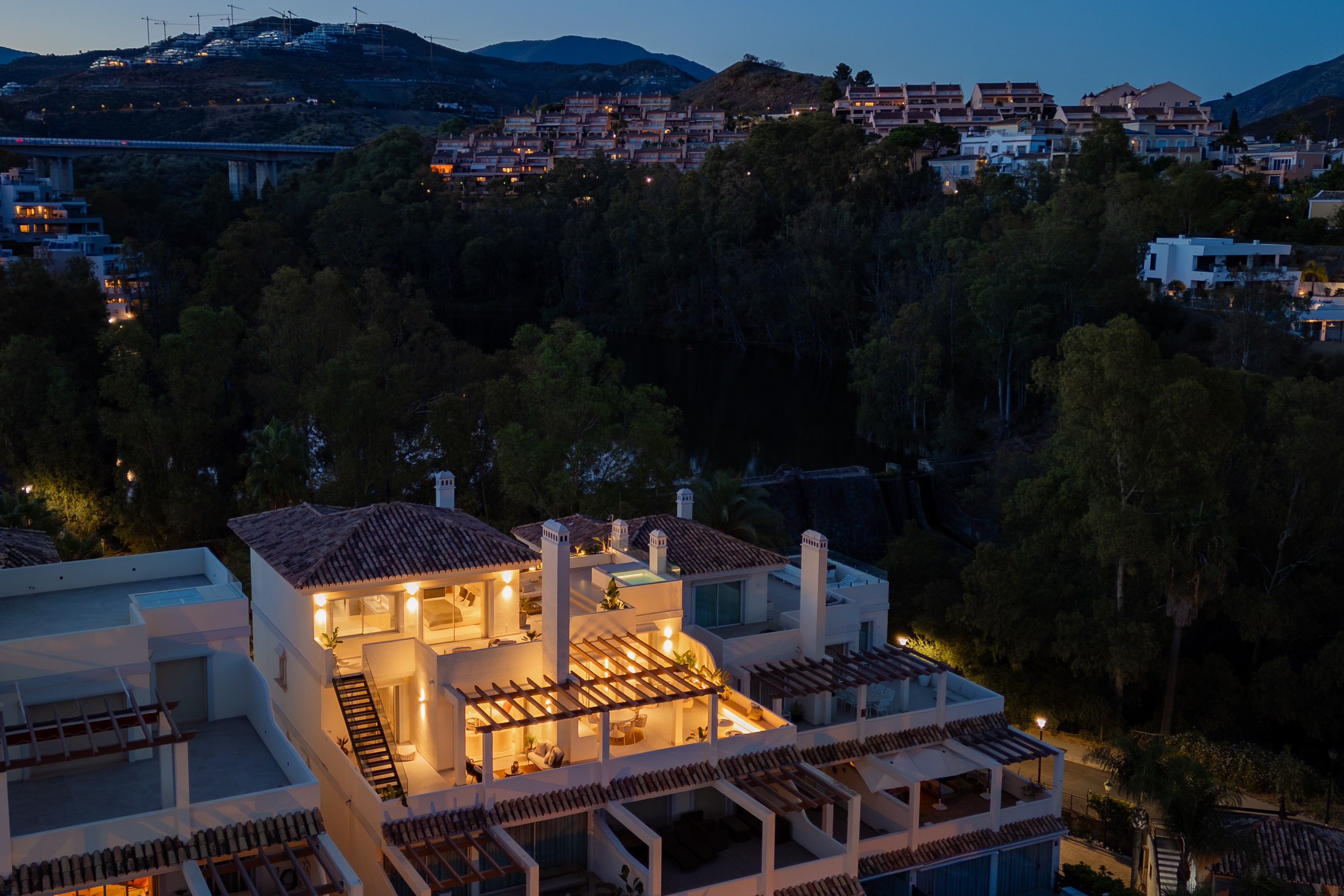 Piso en venta en Nueva Andalucía, Marbella