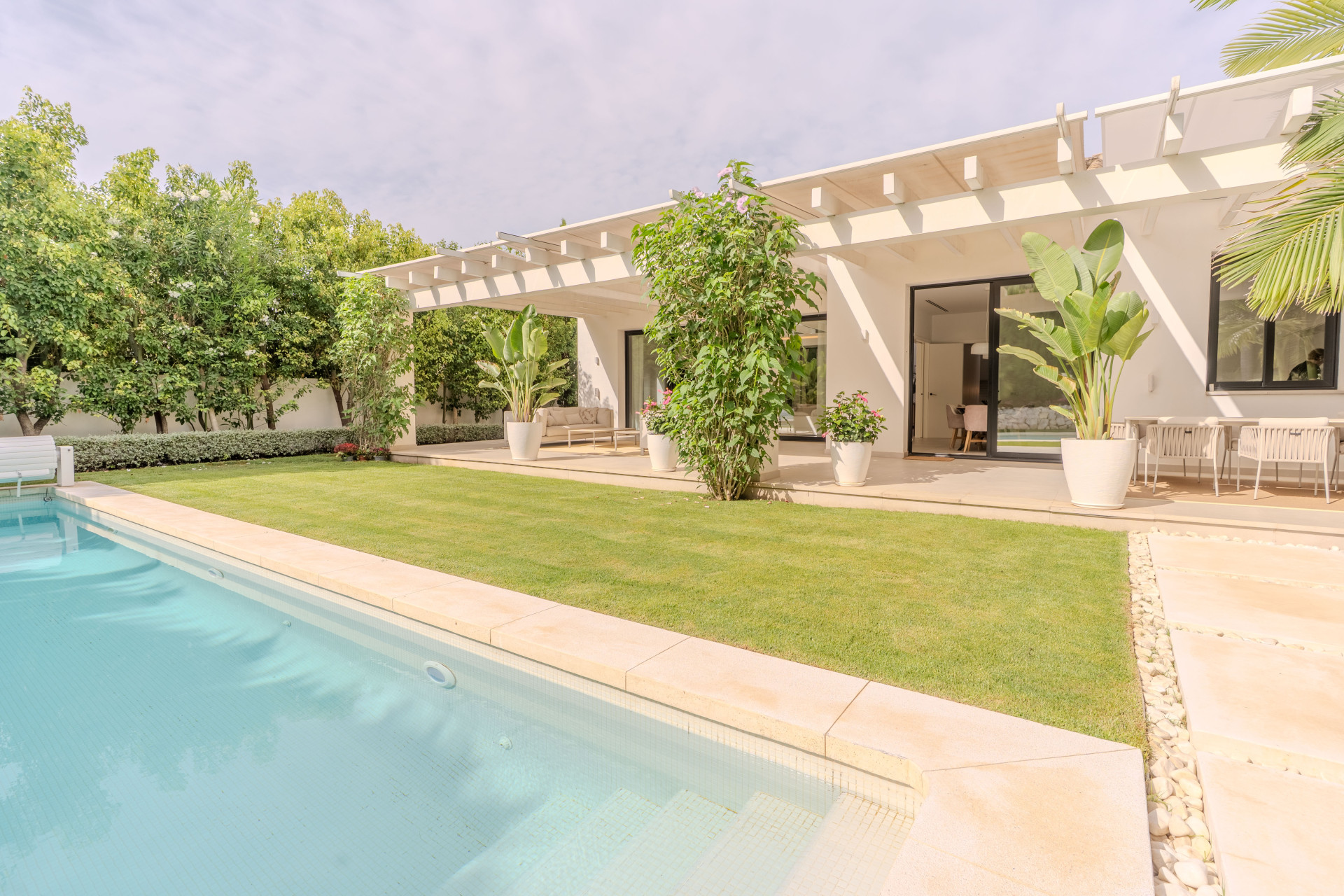 Villa til salg i Sierra Blanca, Marbella