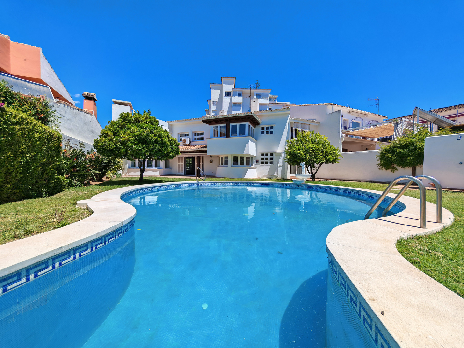 Вила за продажба в Fuengirola