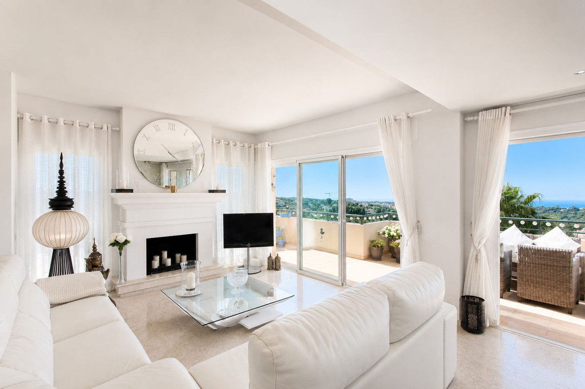 Penthouse til salg i Elviria, Marbella