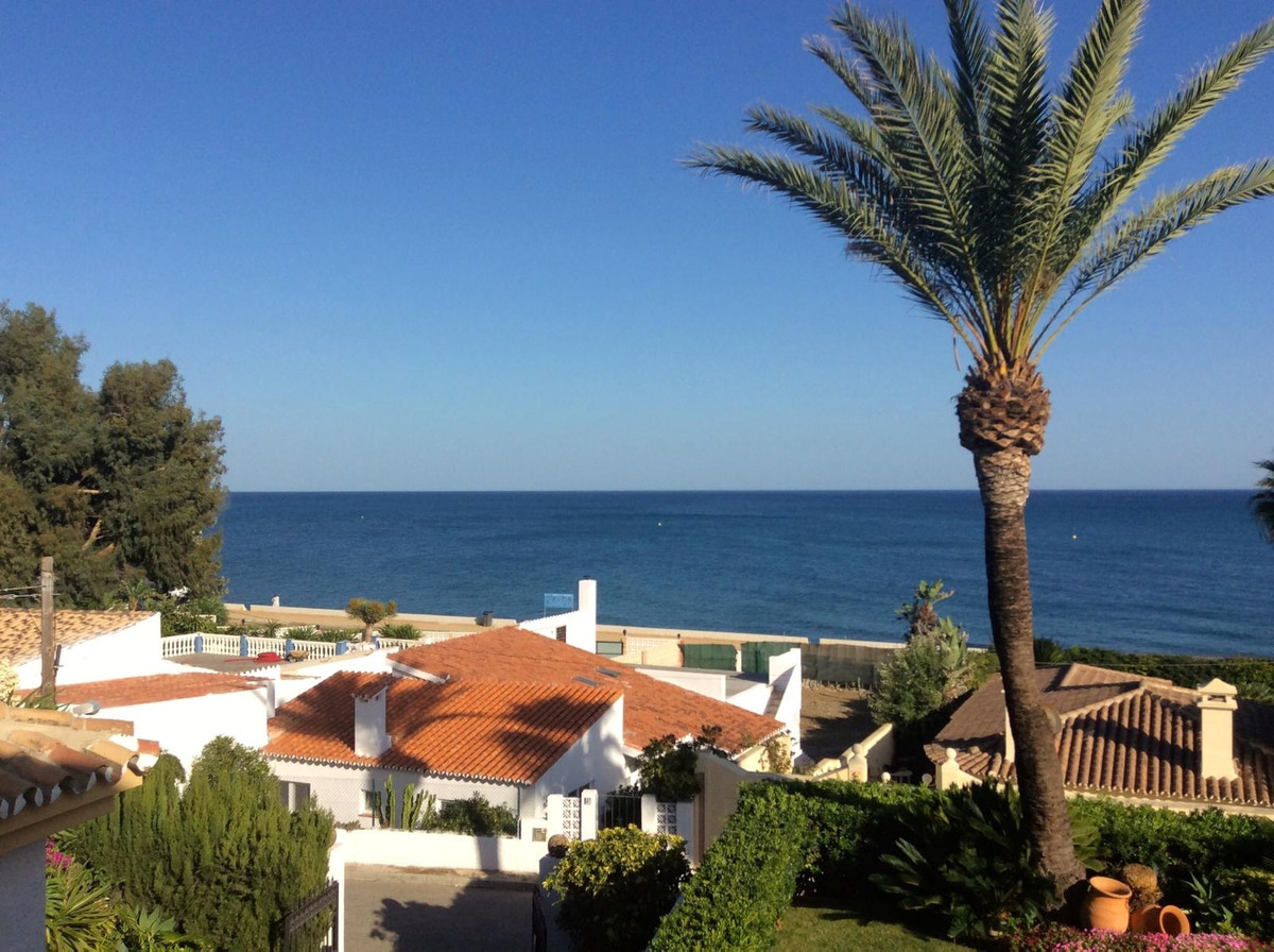 4 Bedroom Villa in Estepona