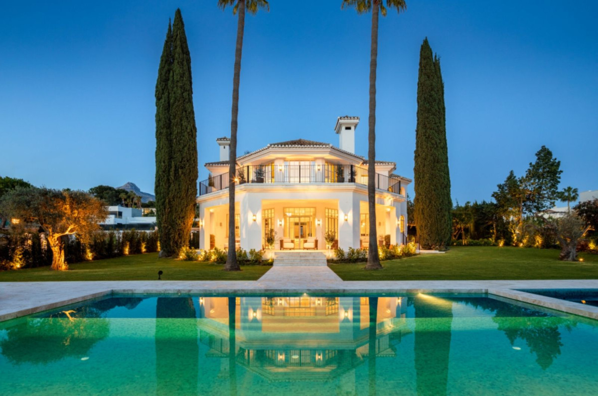 Villa in vendita a Nueva Andalucia, Marbella