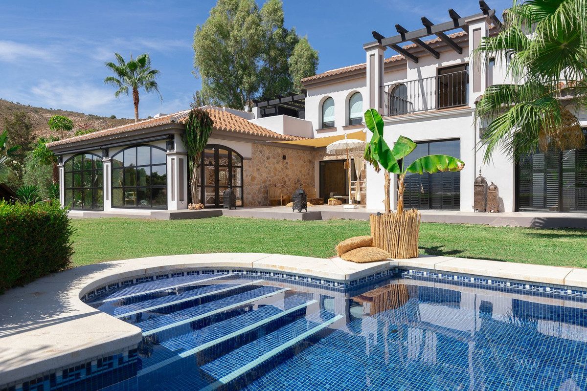5 Bedroom Country house in Alhaurin de la Torre