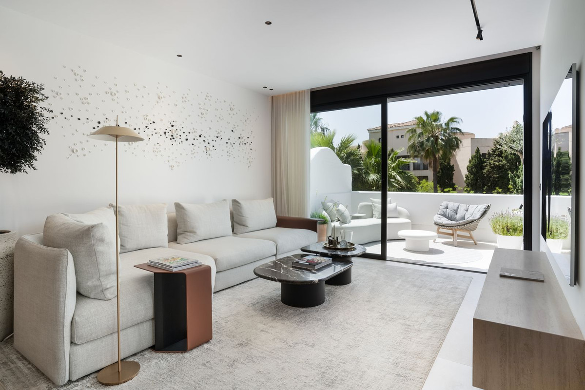 Penthouse for Sale in Puerto Banus, Marbella