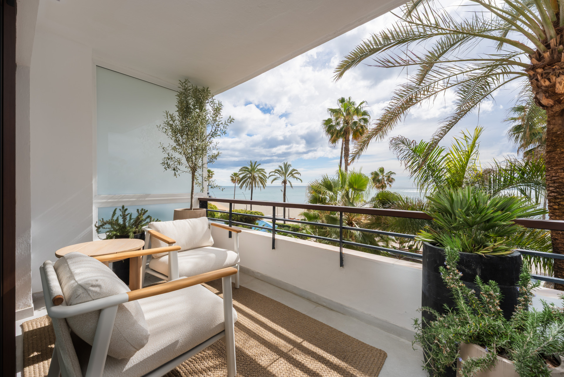 2 Bedroom Apartment in Estepona