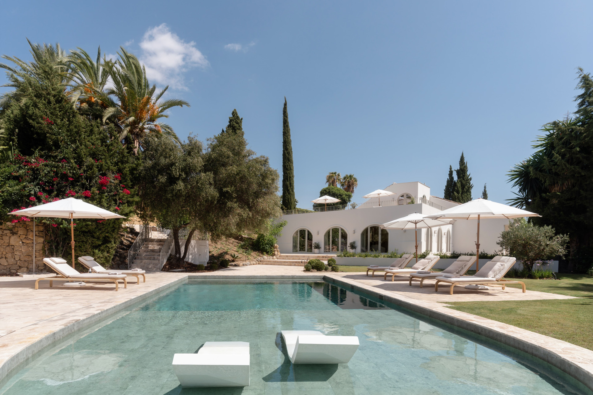 Casa en venta en Nueva Andalucía, Marbella