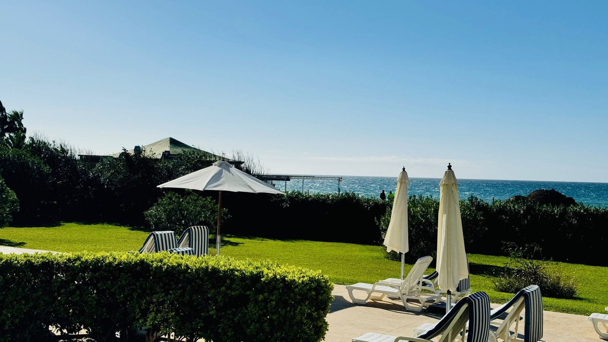 Appartement te koop in Elviria, Marbella