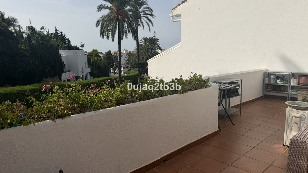 2 Bedroom Apartment in Marbella