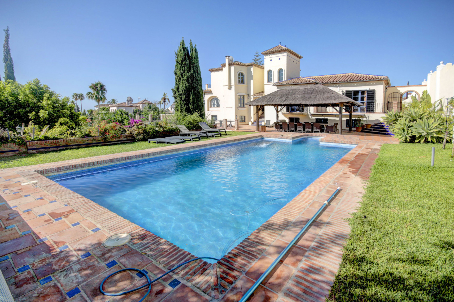 7 Bedroom Villa in Estepona
