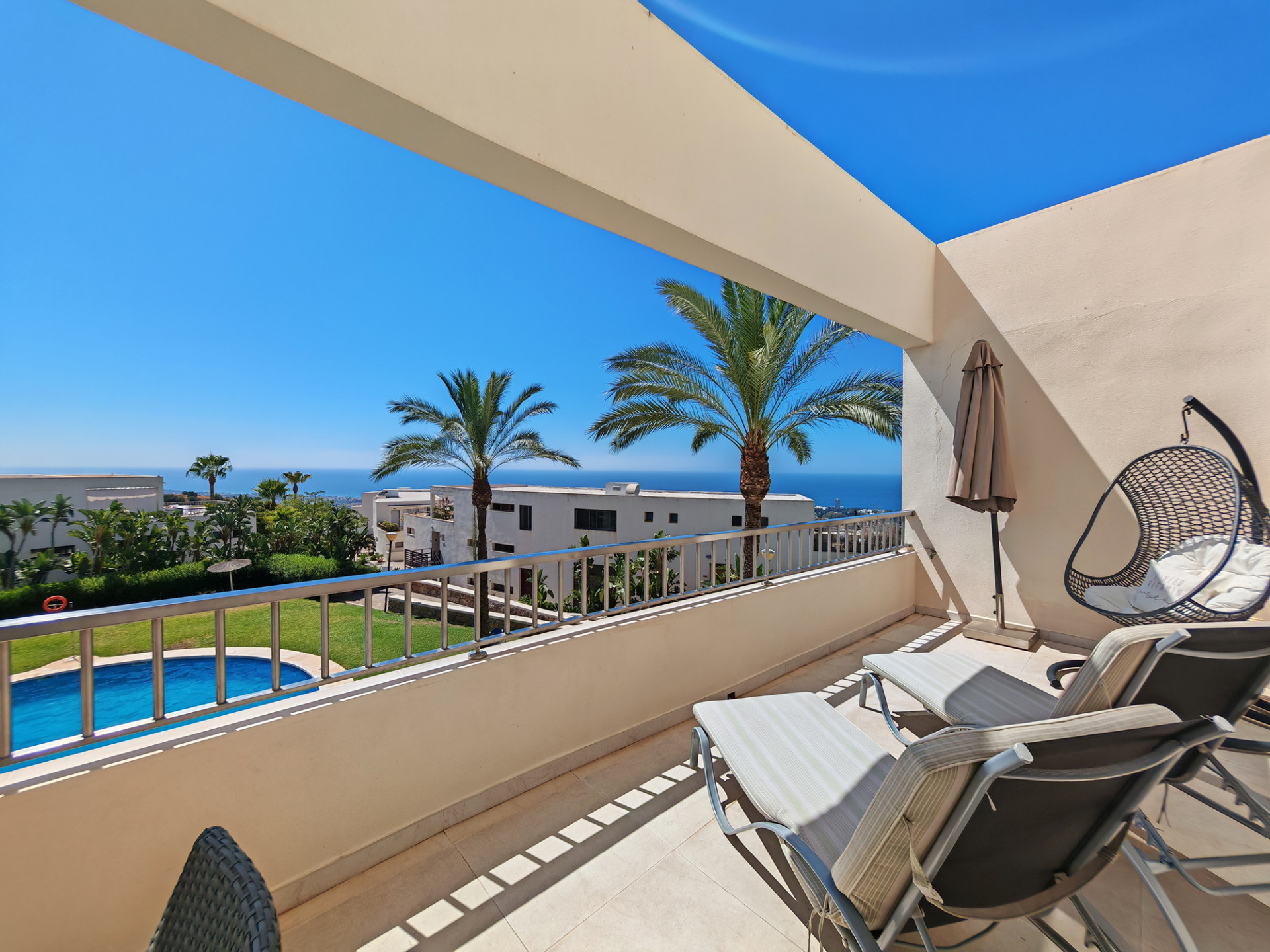 Wohnung zum Verkauf in Los Monteros, Marbella