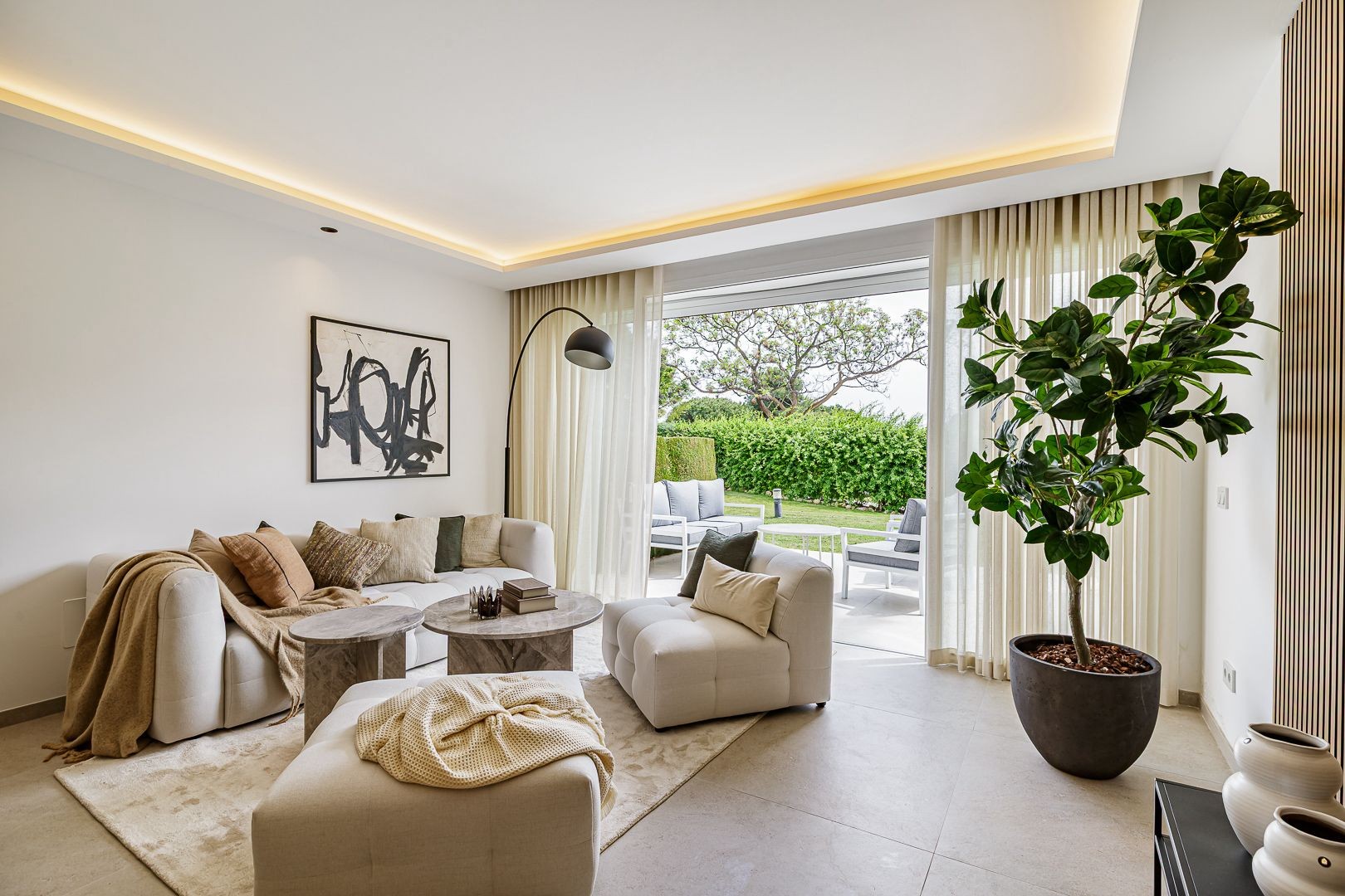 Μεζονέτα σε σειρά προς πώληση σε Nueva Andalucia, Marbella
