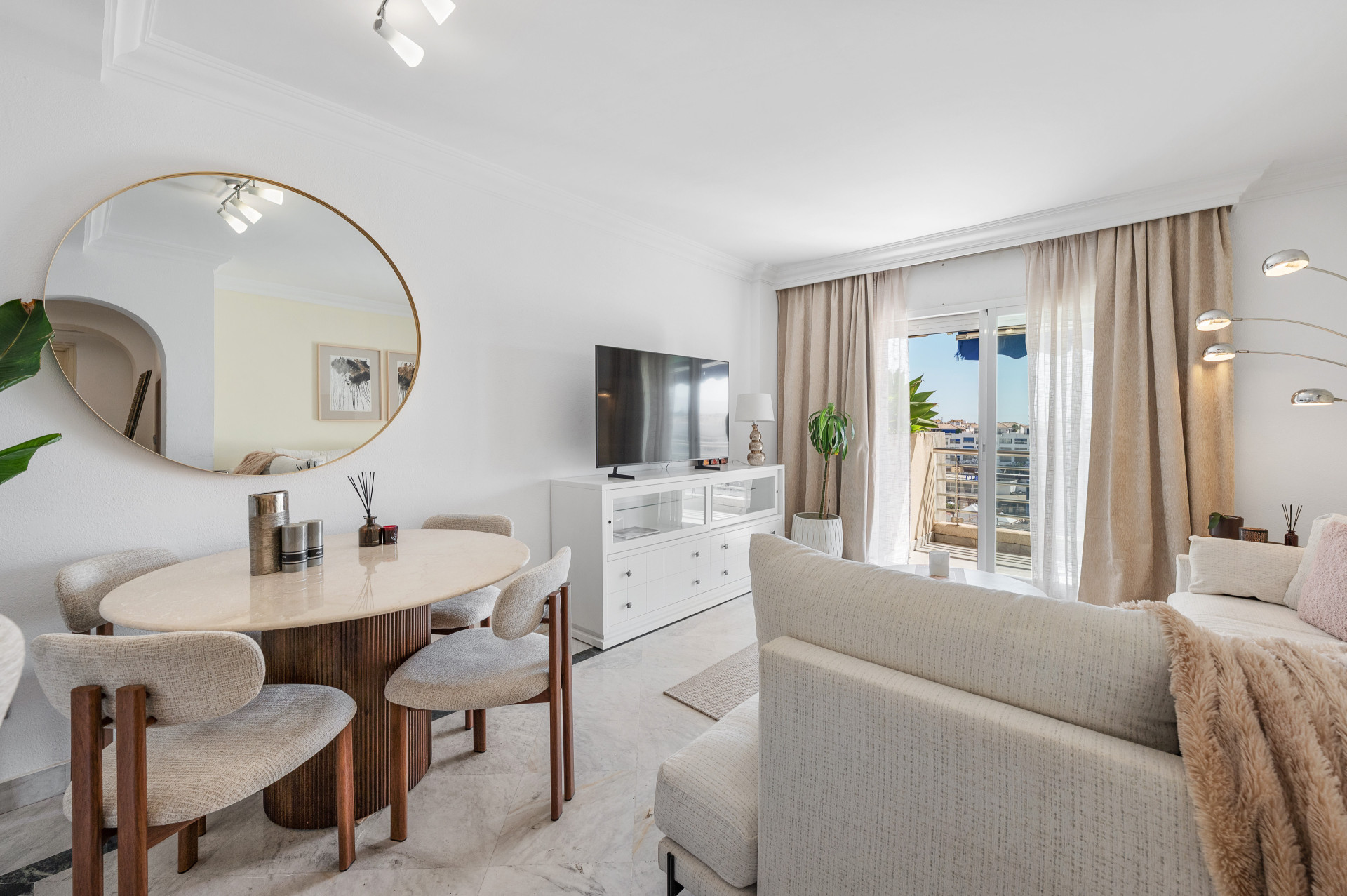 Piso en venta en Puerto Banús, Marbella