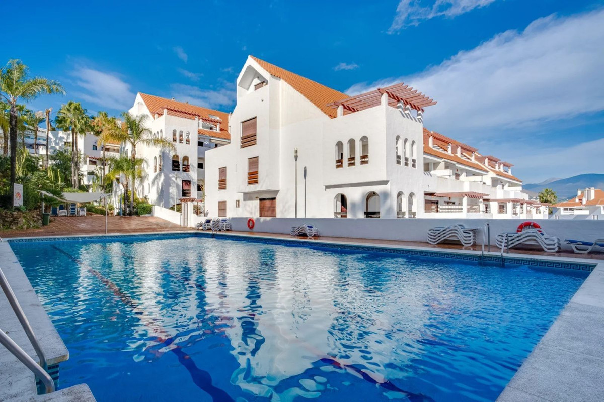 Huoneisto myytävänä kohteessa Nueva Andalucia, Marbella