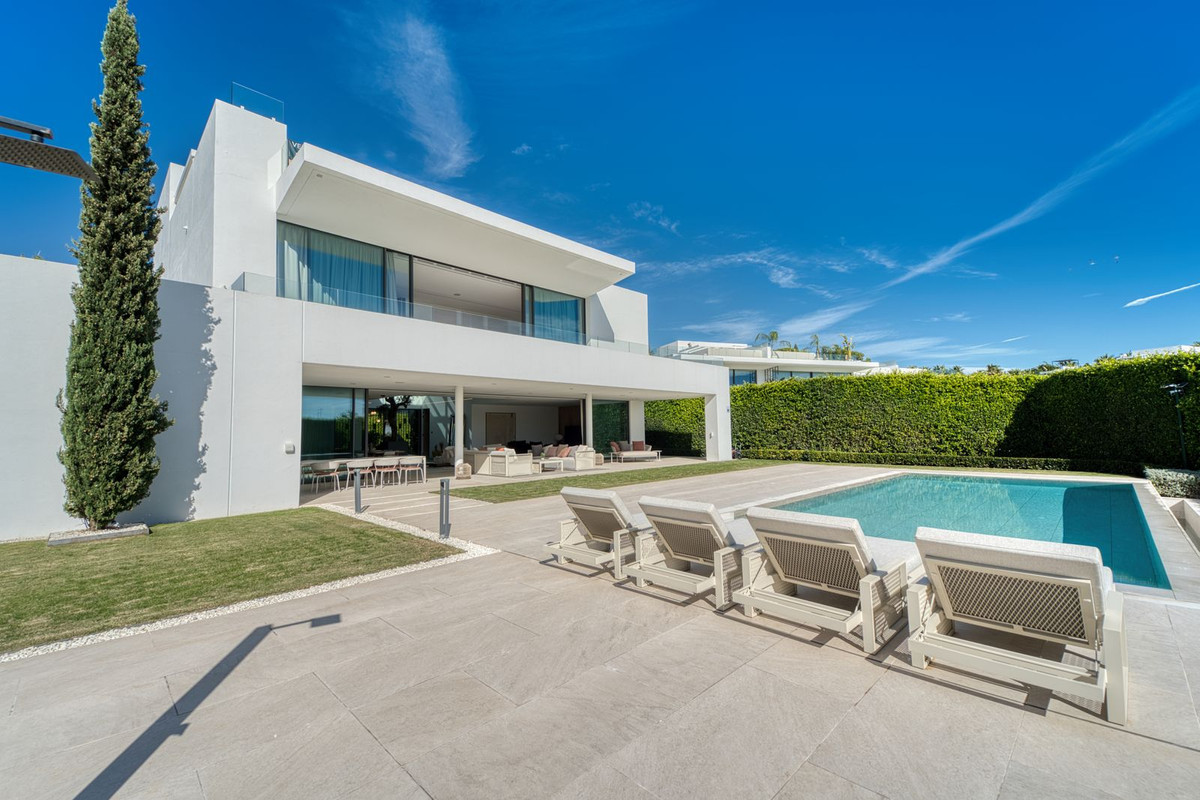Вила за продажба в Marbella Golden Mile