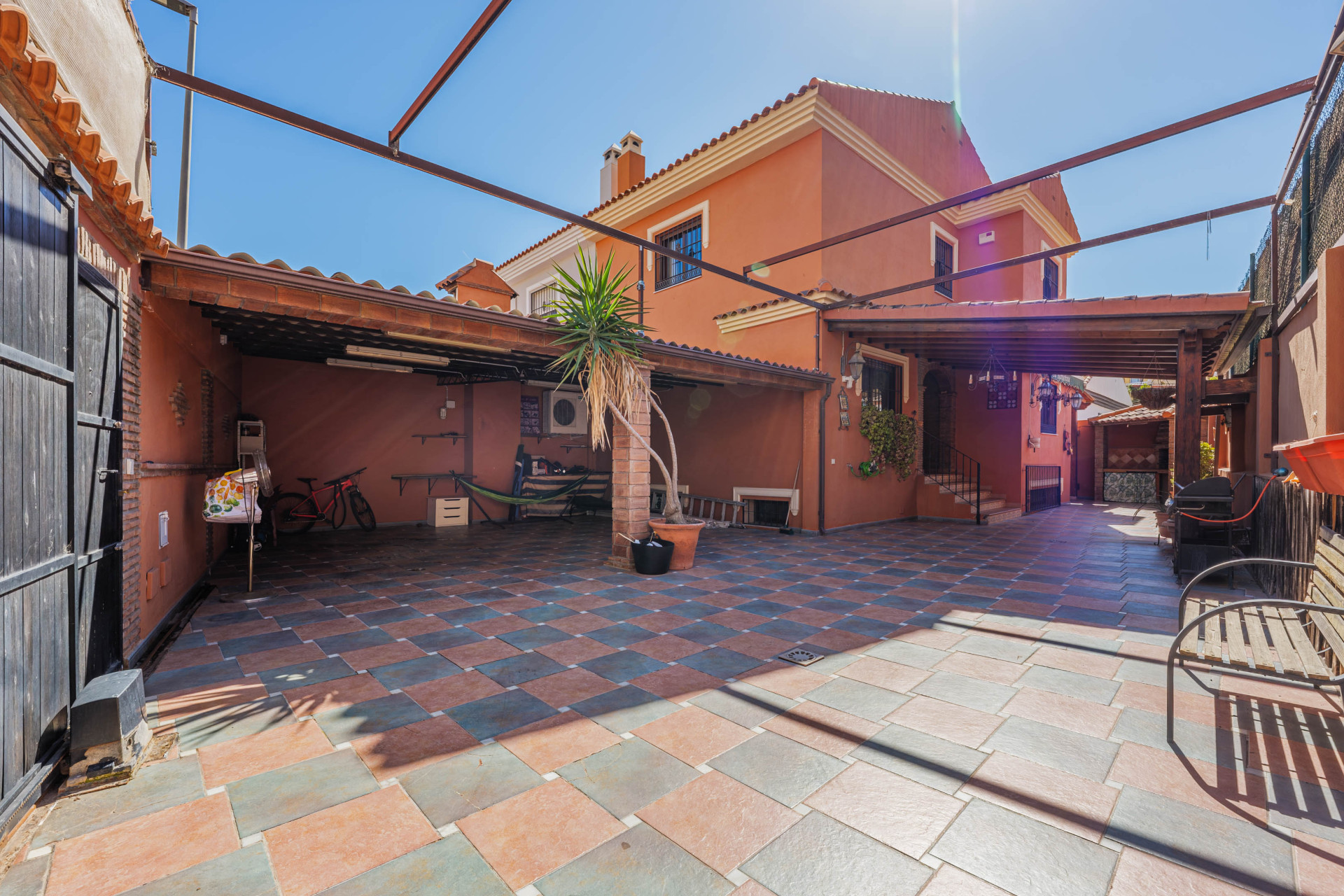 6 Bedroom Villa in Malaga