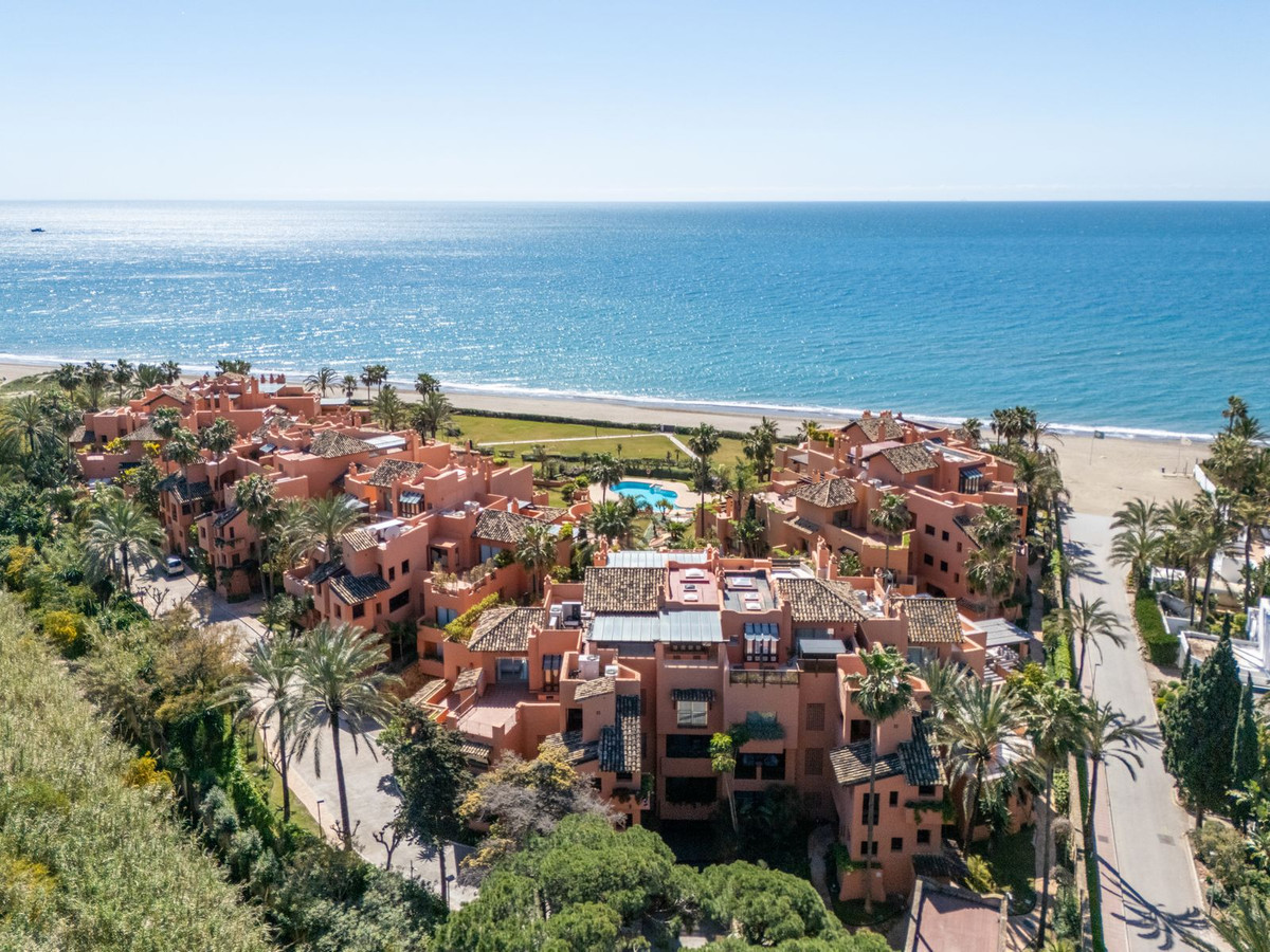 Пентхаус за продажба в Los Monteros, Marbella