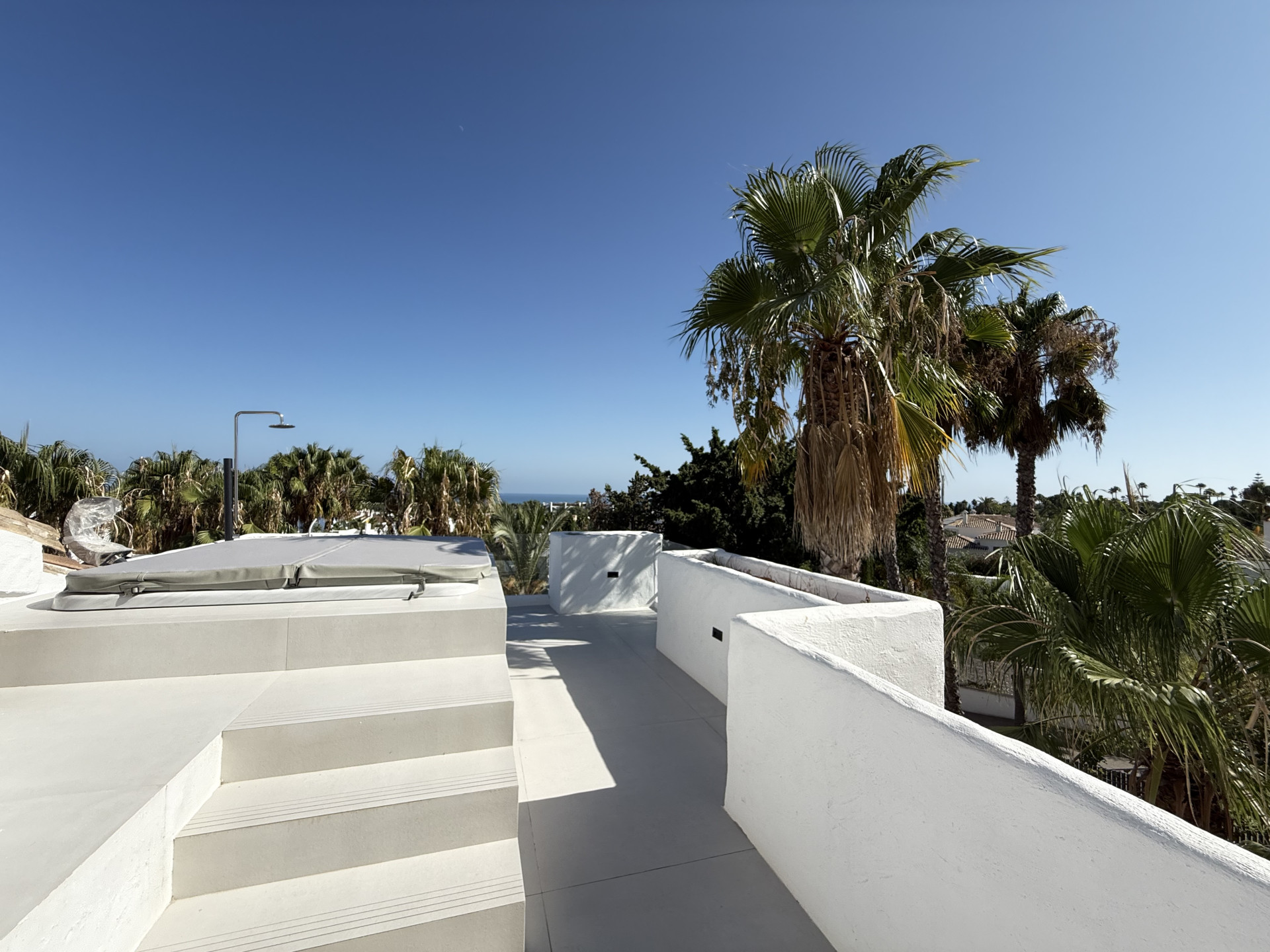 3 Bedroom Penthouse in Estepona