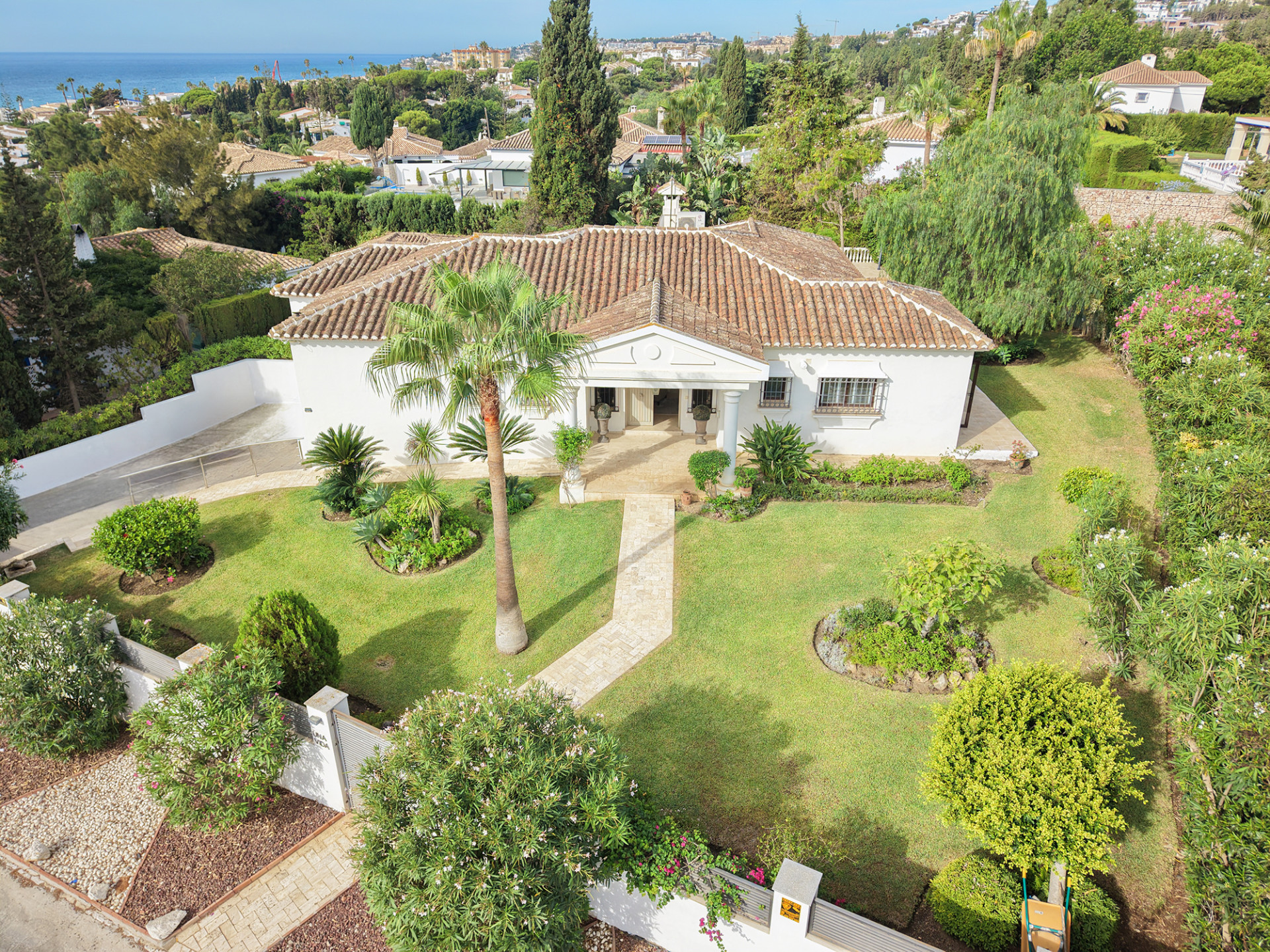 Villa for Sale in La Cala de Mijas