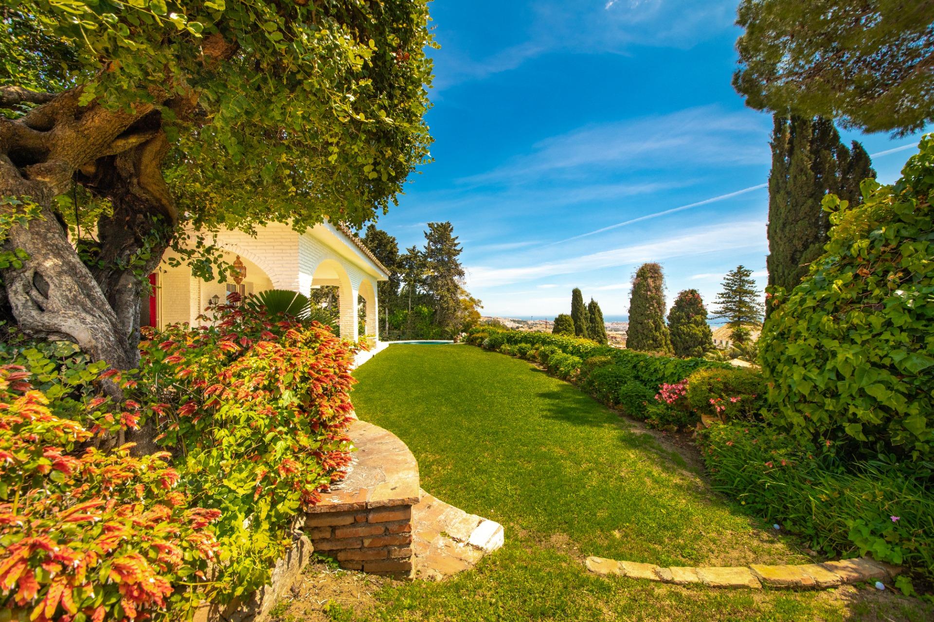 Villa zum Verkauf in Arroyo de la Miel, Benalmadena