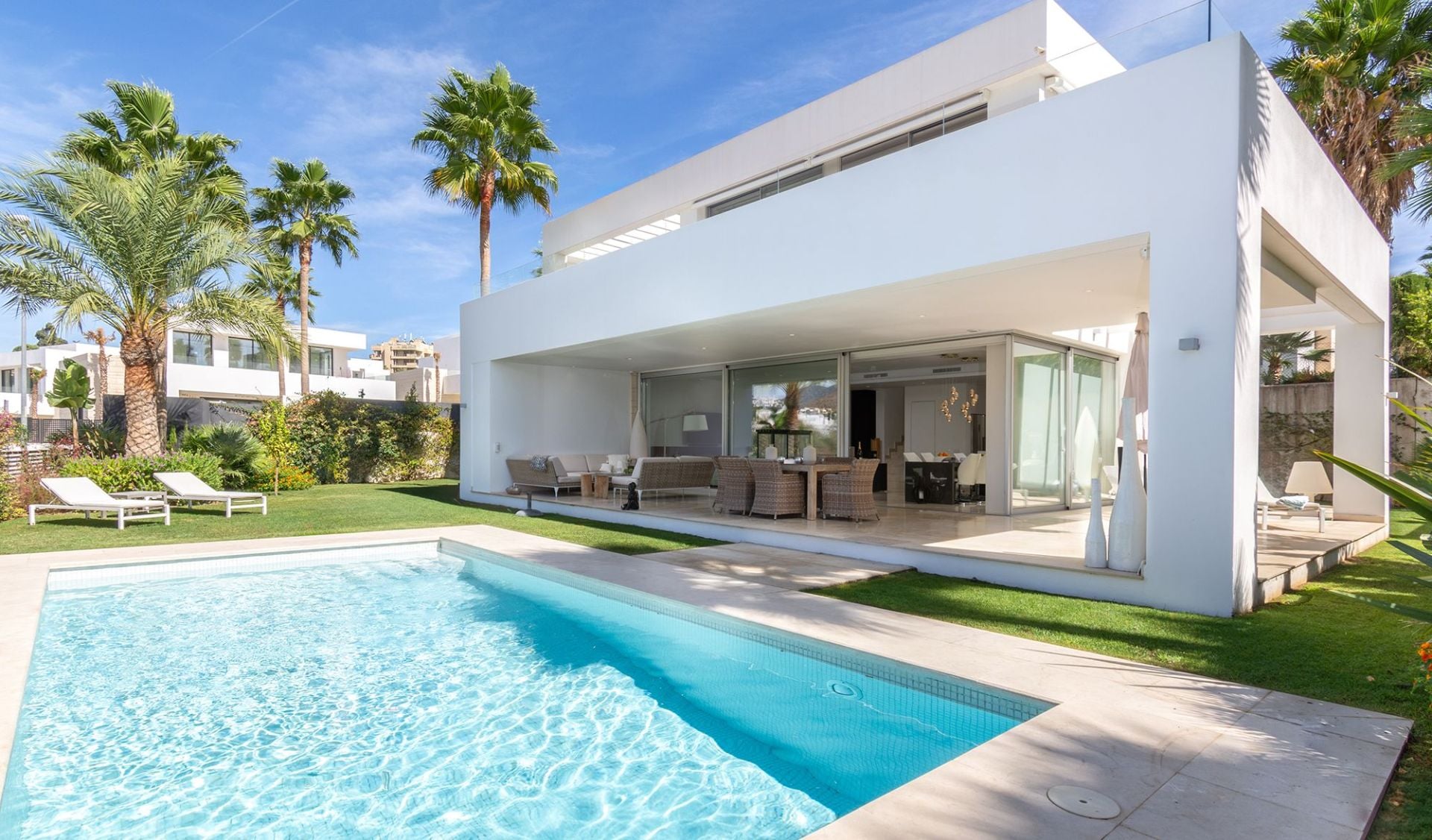 Villa in vendita a Rio Real, Marbella