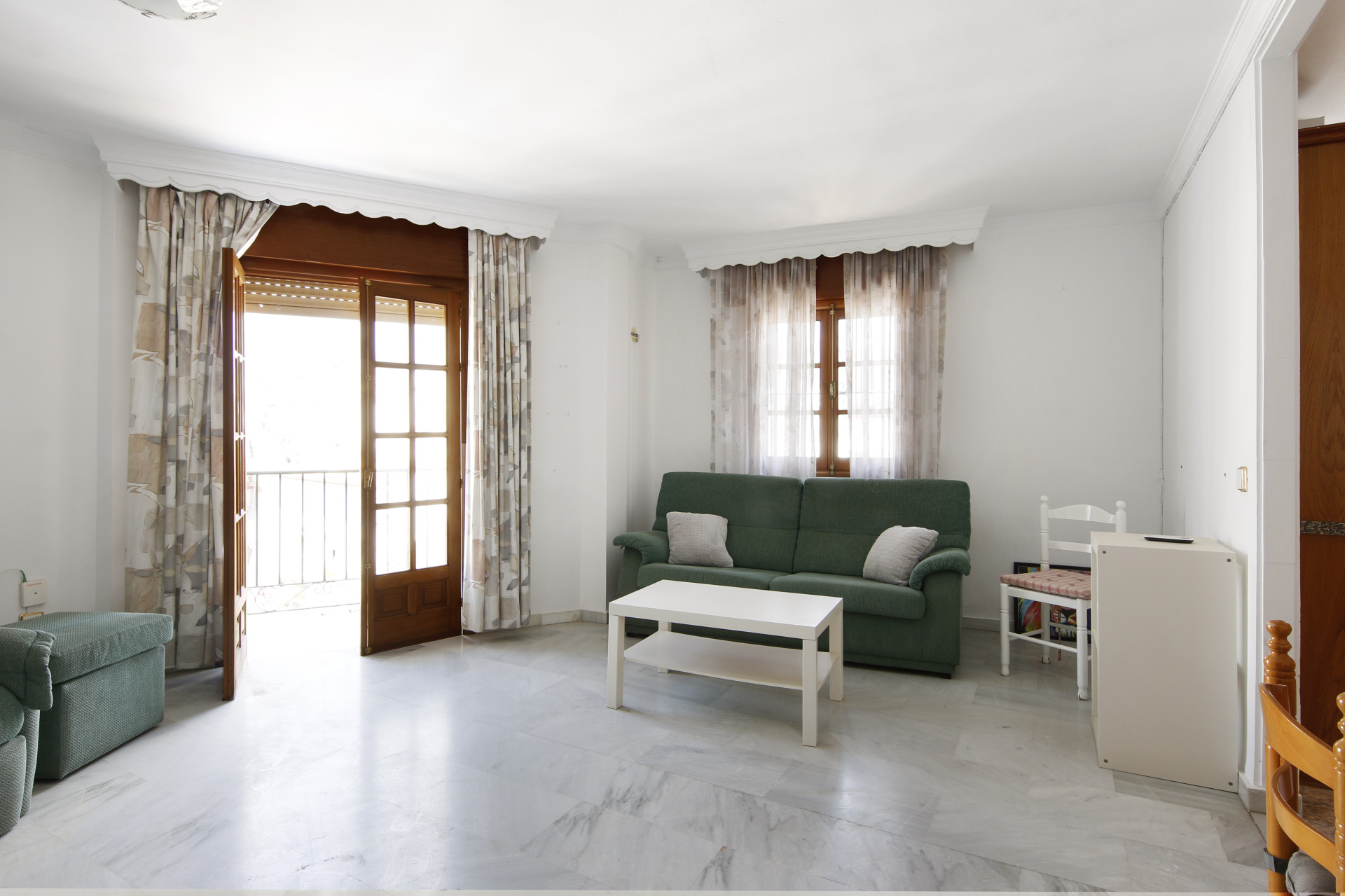 2 Bedroom Apartment in Estepona