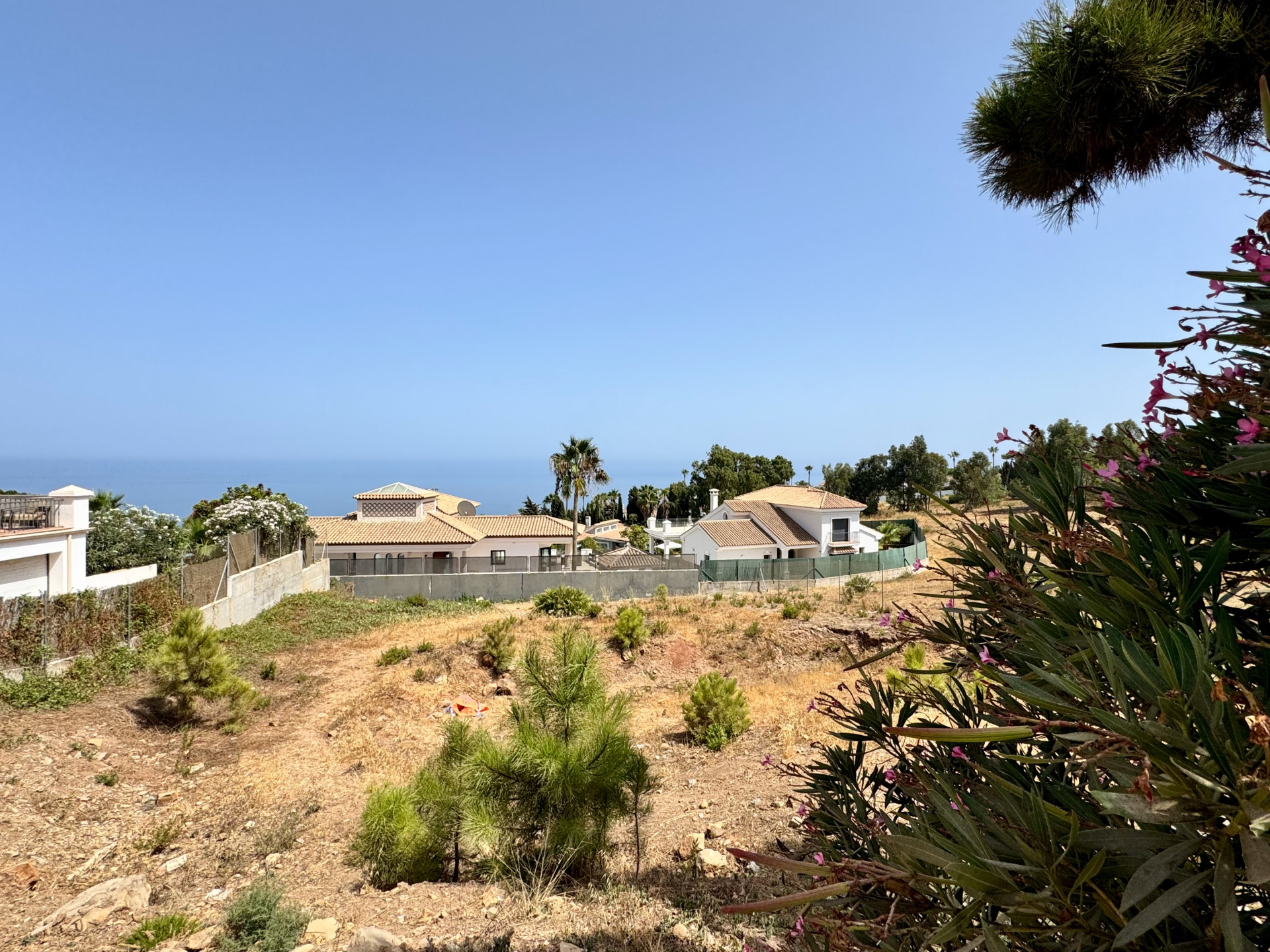 Terreno en venta en La Duquesa