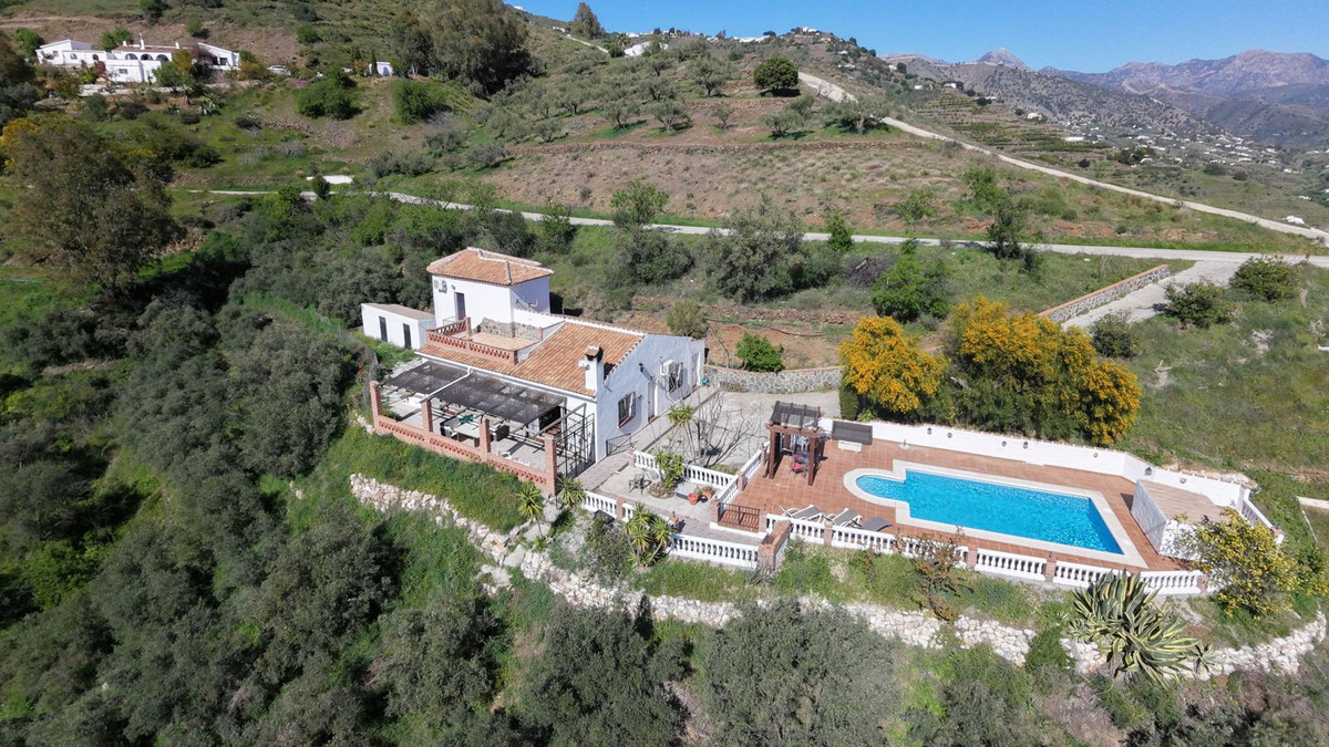 4 Bedroom Villa in Competa
