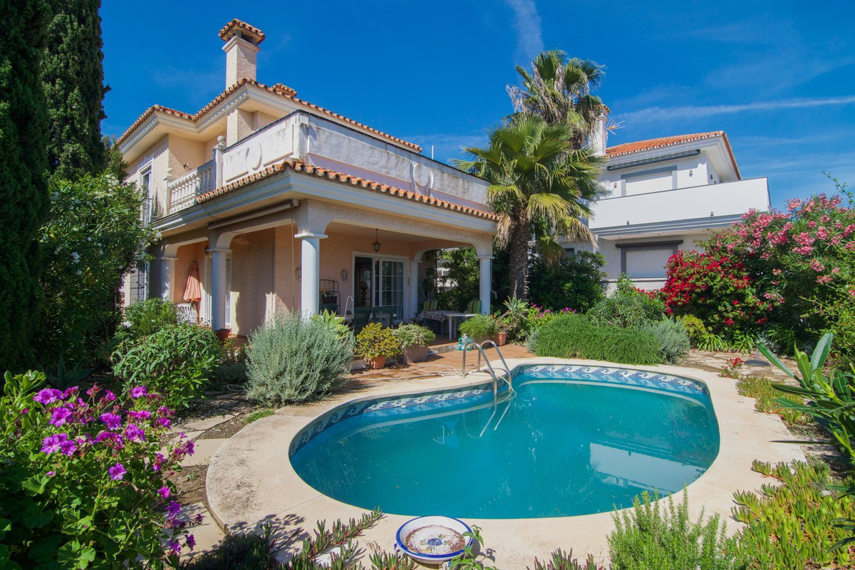 Вила за продажба в Fuengirola