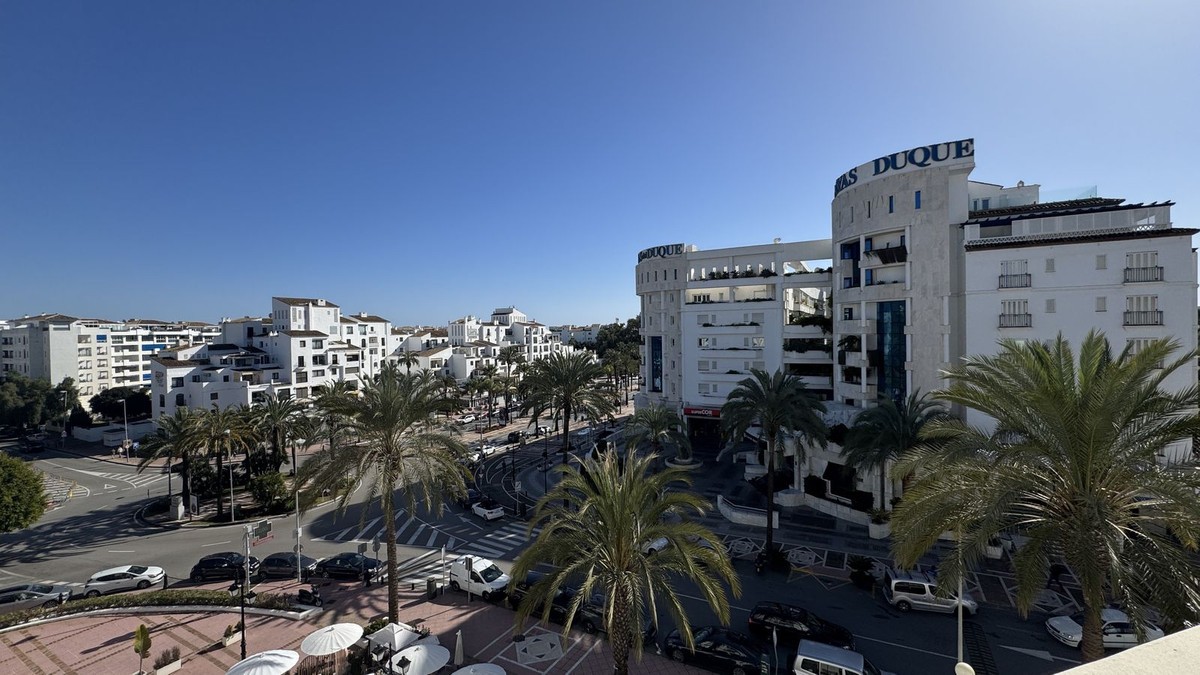 Appartement à vendre à Puerto Banus, Marbella