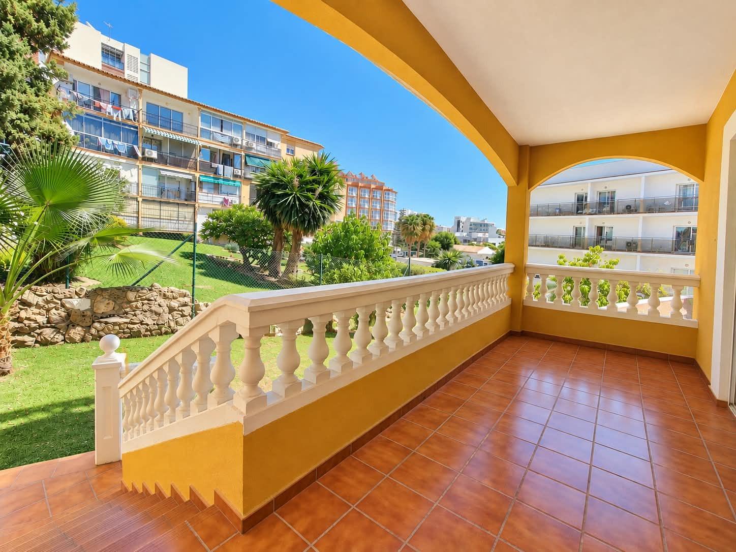 Piso en venta en Arroyo de la Miel, Benalmádena