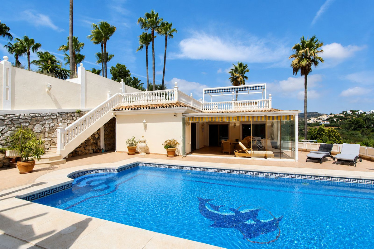 Вила за продажба в Elviria, Marbella