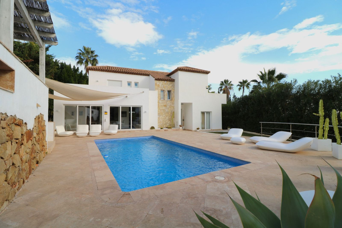 Villa in vendita a Nueva Andalucia, Marbella