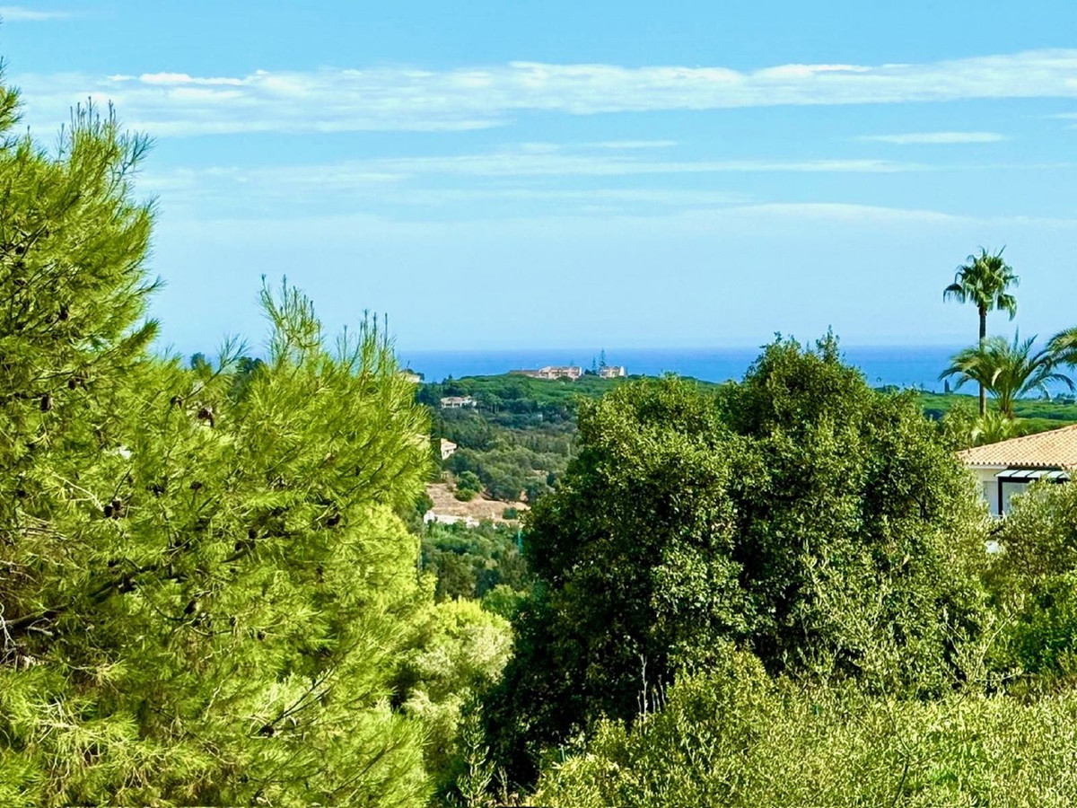 Апартамент за продажба в Elviria, Marbella