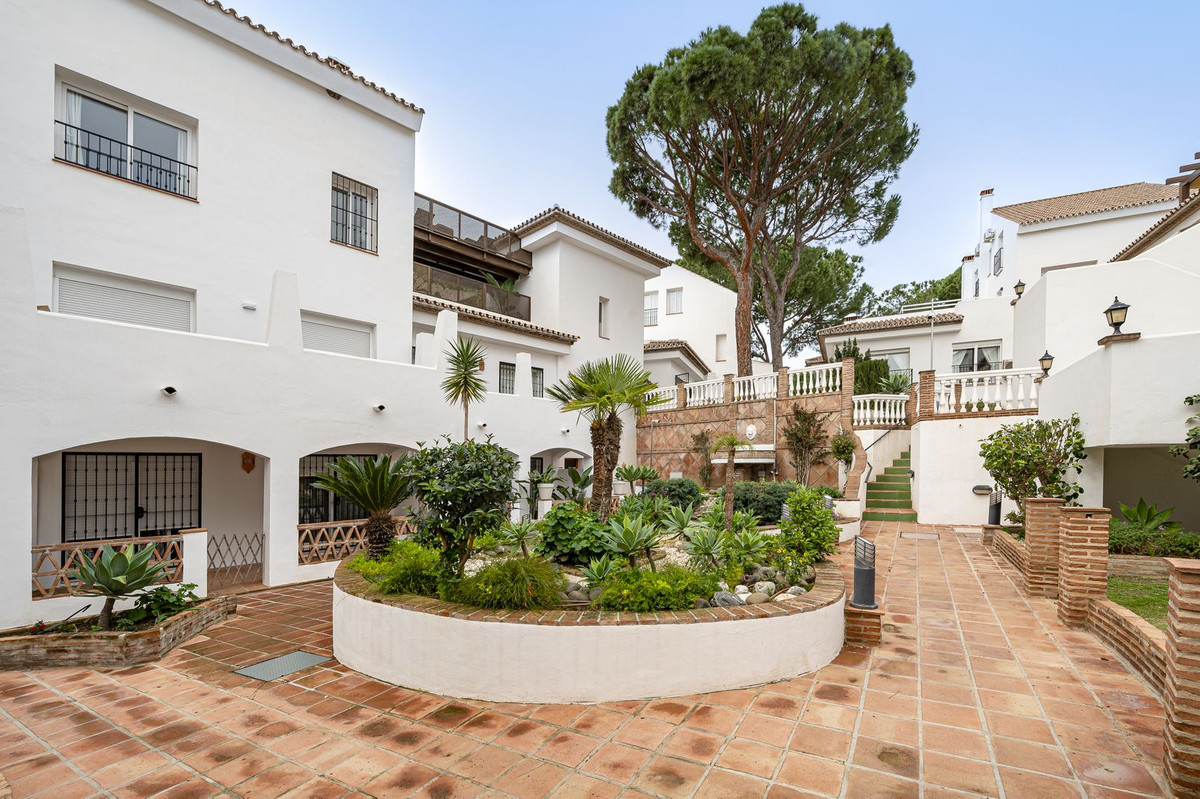 Lejlighed til salg i Nueva Andalucia, Marbella