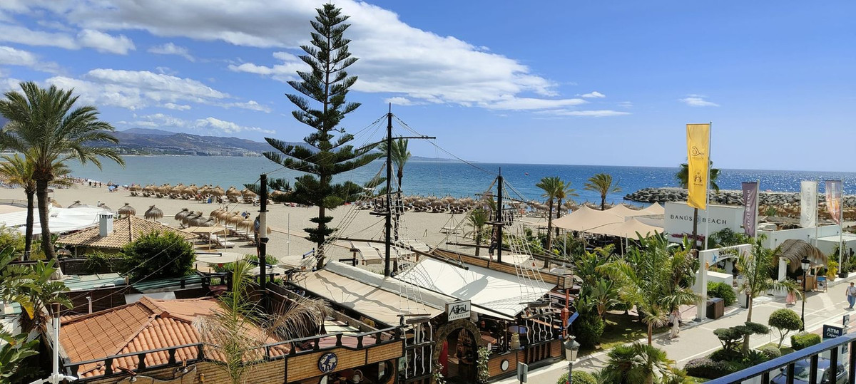 Апартамент за продажба в Puerto Banús