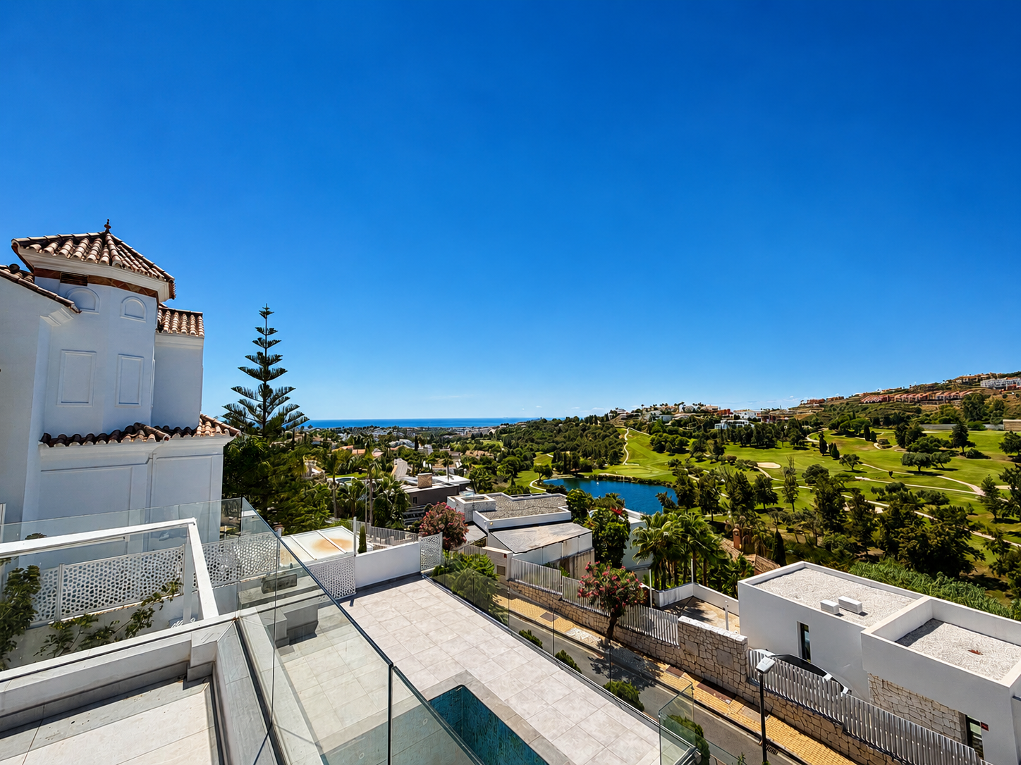 5 Bedroom Villa in Benahavis