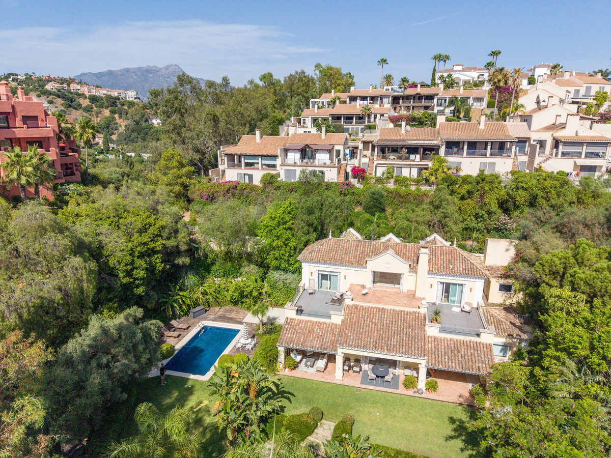 Villa zum Verkauf in La Quinta, Benahavis
