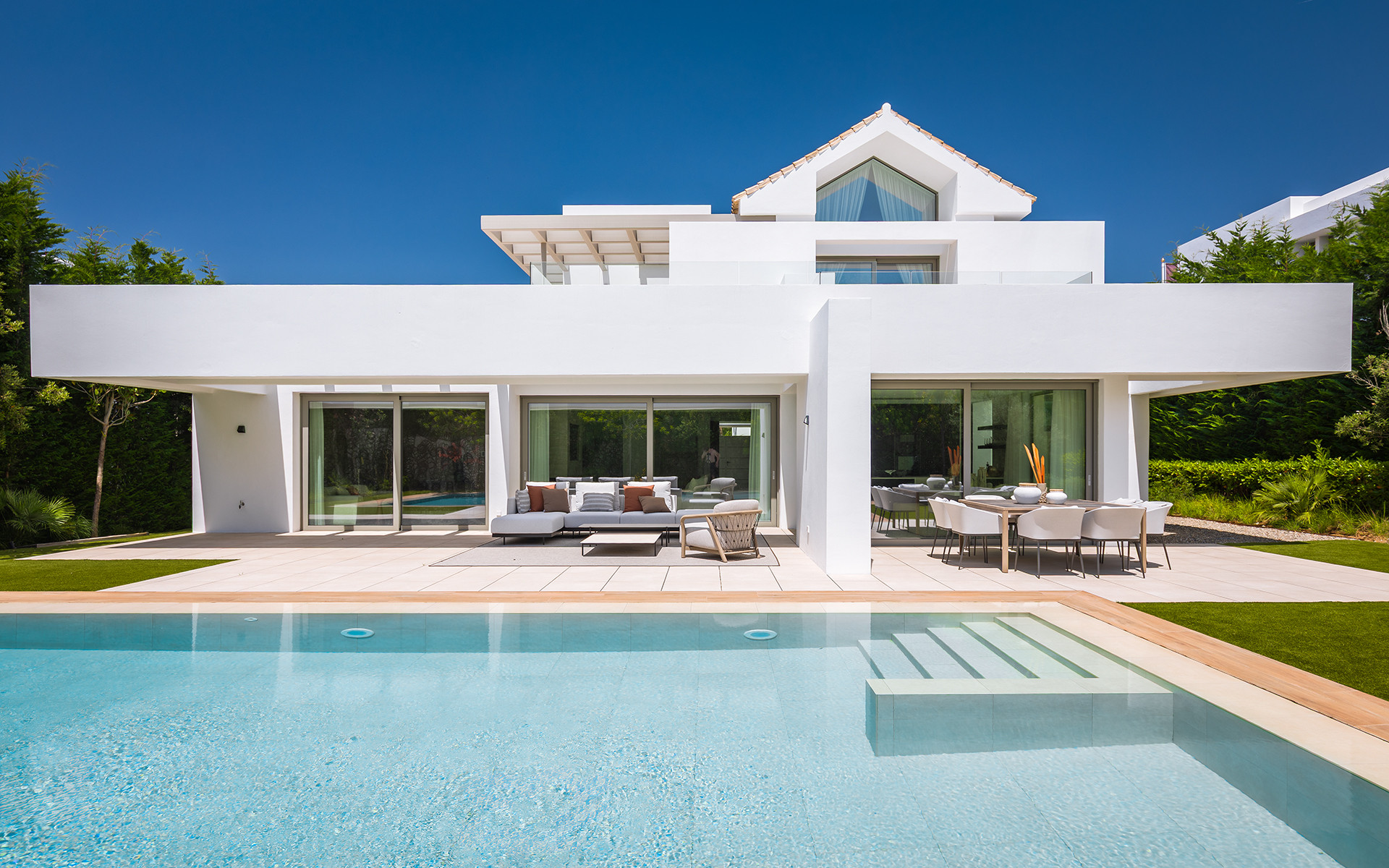 5 Bedroom Villa in Estepona