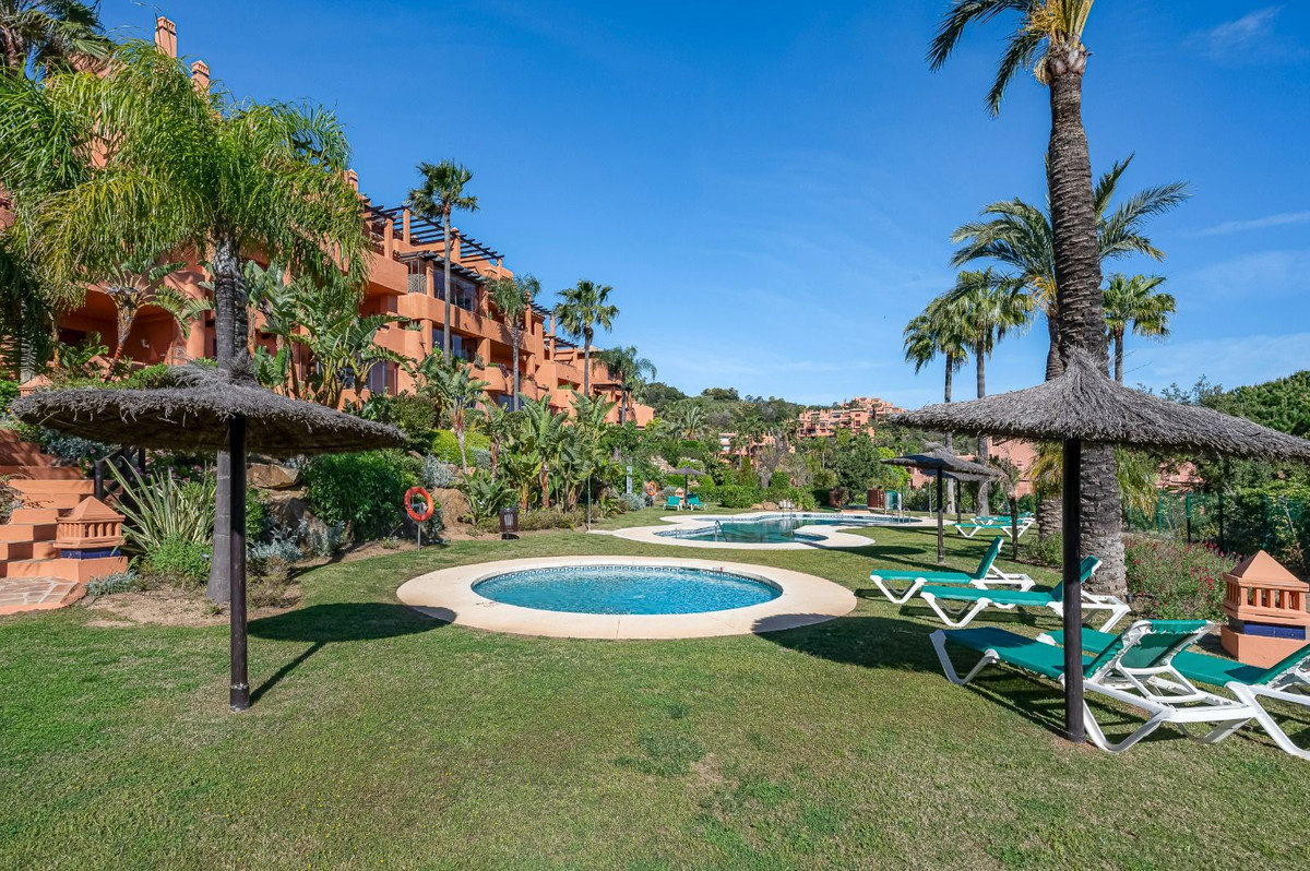 Leilighet til salgs i La Mairena, Marbella