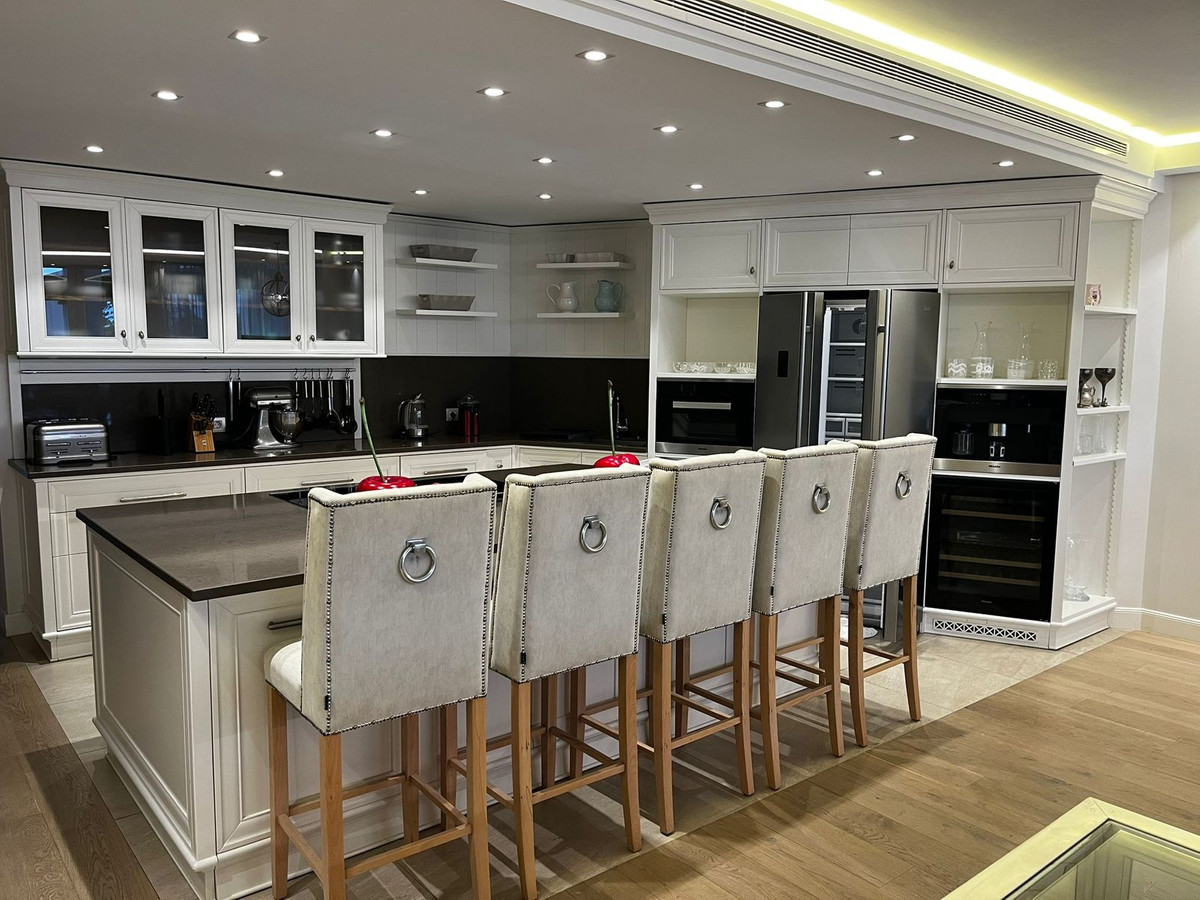 Wohnung zum Verkauf in Puerto Banus, Marbella