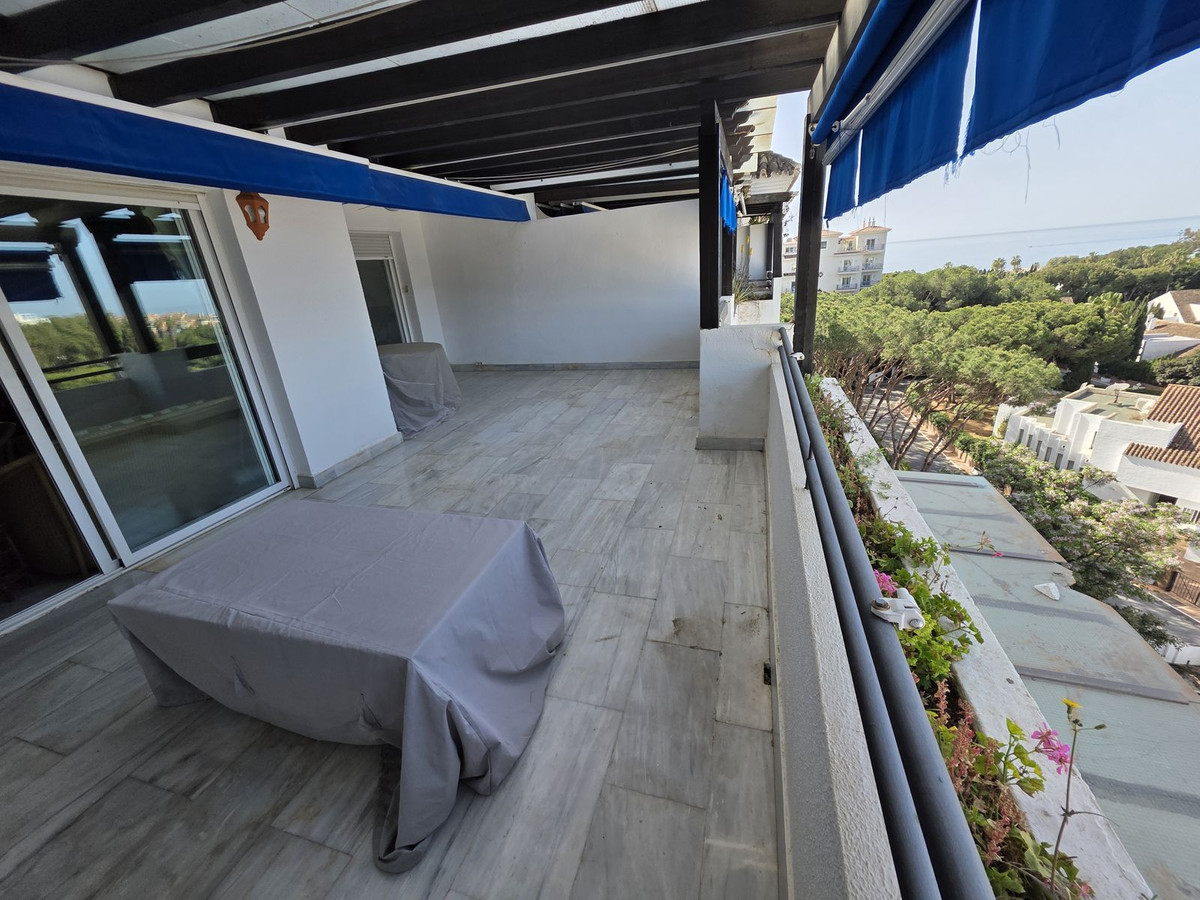 2 Bedroom Apartment in Puerto Banús