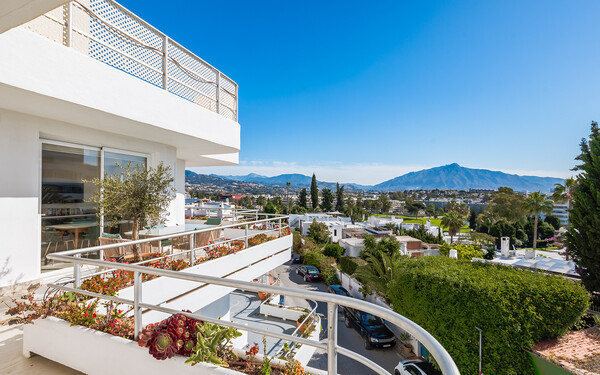 3-bed property for sale in Guadalmina Alta