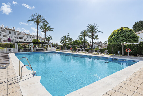 3-bed property for sale in Nueva Andalucia